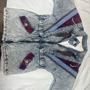 Vintage Acid Wash with Maroon Accent Coat ROCK CREEK brand size L